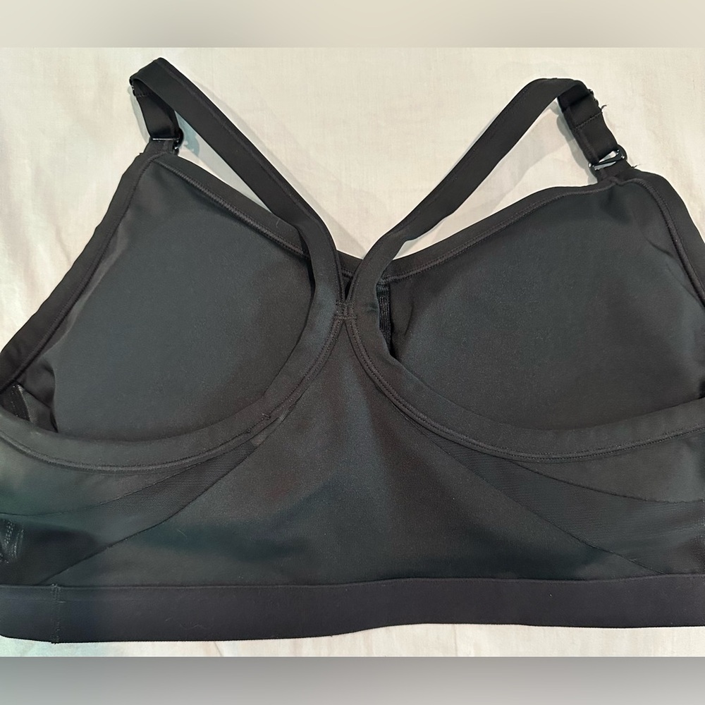 Nike Women's Black Sports Bra with White Logo - Picture 4 of 5